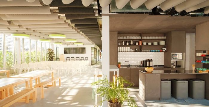 Doca Jardim Do Tabaco Terminal De Cruzeiros De Lisboa, Lisbon - Image 4