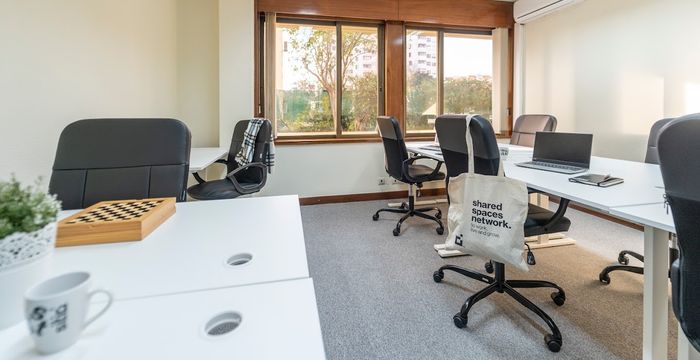 Praca Nuno Rodrigues Dos Santos 7, Lisbon - Image 4