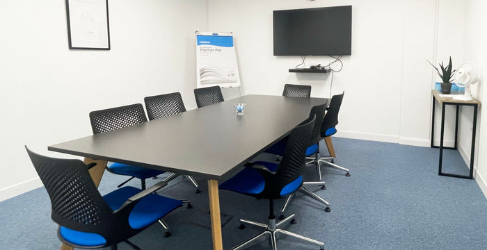 Victoria Street, Douglas - Image 2