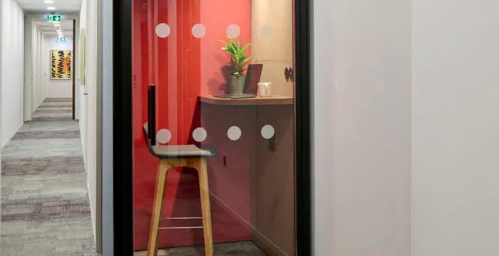 5 Bolton Street, Greater London - Image 5