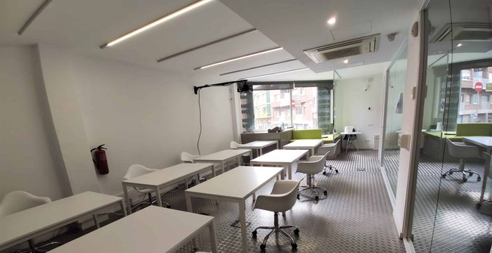 25 Carrer Dels Albigesos, Barcelona - Image 4