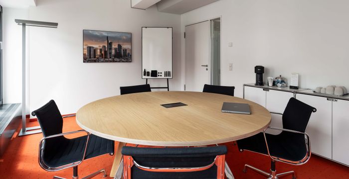 27 Schumannstrasse, Frankfurt Am Main - Image 4