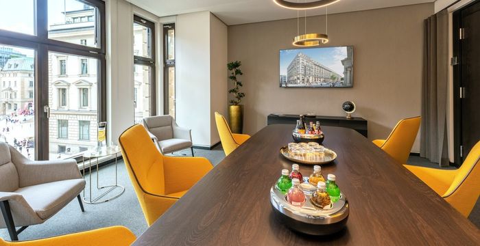 32 Alter Wall, Hamburg - Image 2