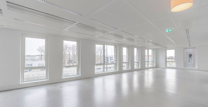 Flight Forum 120-159, Eindhoven - Image 2