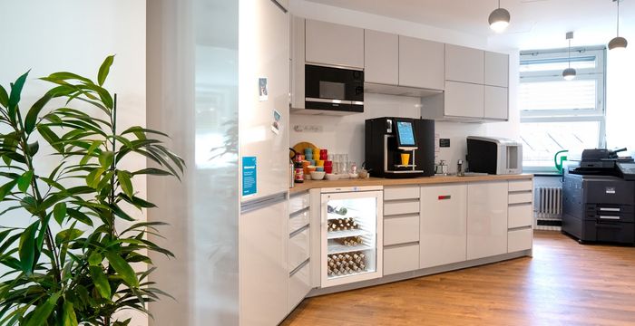 Kurfurstenstrasse 87, Berlin - Image 4