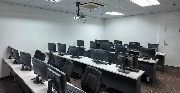 Julia Vargas San Antonio Ortigas Center, Pasig City - Image 4