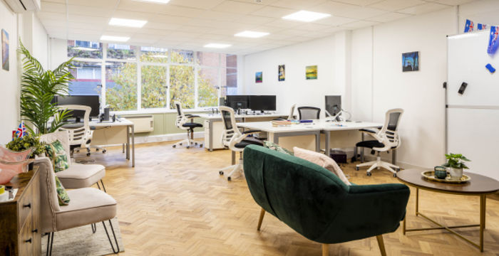 14 Commercial Way, Woking - Image 2