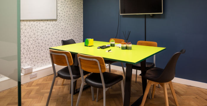 14 Commercial Way, Woking - Image 5