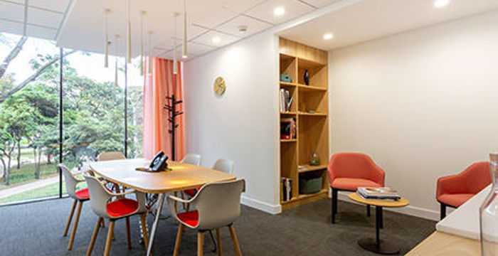 79-66 Carrera 11, Bogota - Image 2