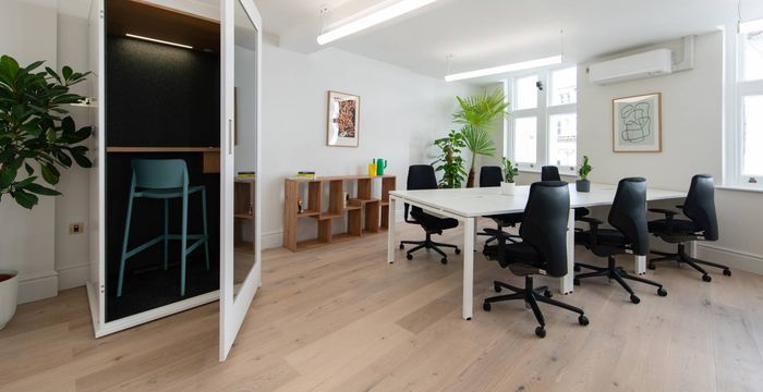 321 Oxford Street, Greater London - Image 5