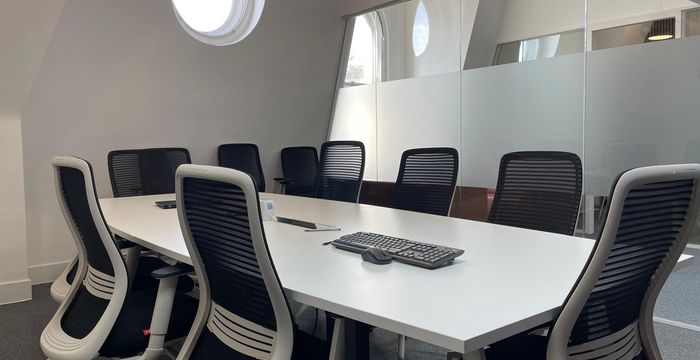 15-17 Grosvenor Gardens, Greater London - Image 3