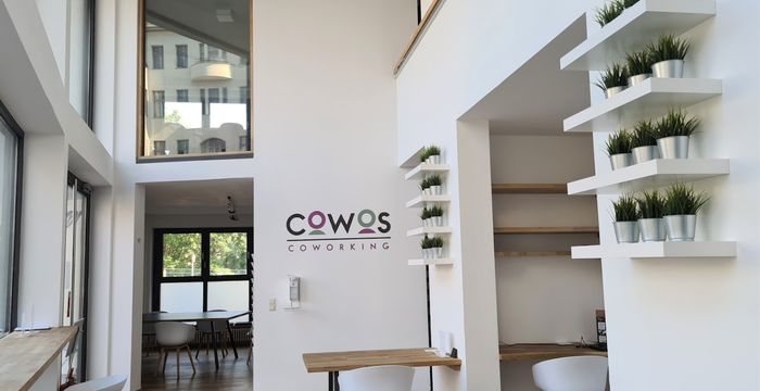 Kolonnenstrasse 8, Berlin - Image 2