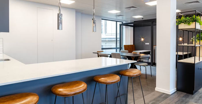 11-15 Borough High Street, London Bridge - Image 4