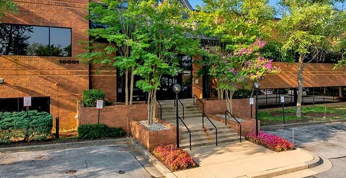 10001 Derekwood Ln, Lanham - Image 5