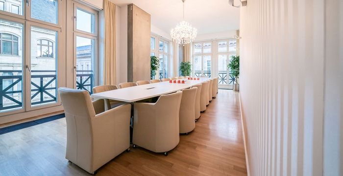 Unter Den Linden 10, Berlin - Image 2