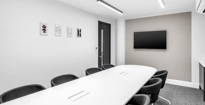 9 Kingsway, London - Image 4
