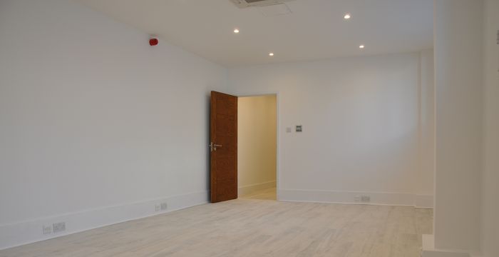 The Vineyards Business Centre - Image 5