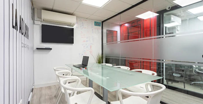 11 Calle Cortina Del Muelle, Malaga - Image 5