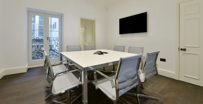 11 Curzon Street, London - Image 2
