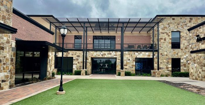 18722 University Boulevard, Sugar Land - Image 3
