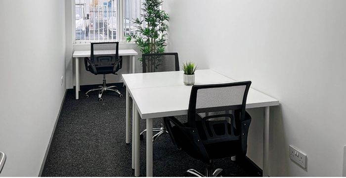 Richardshaw Road, Leeds - Image 2