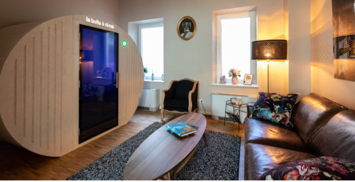 The Avenue - Image 3