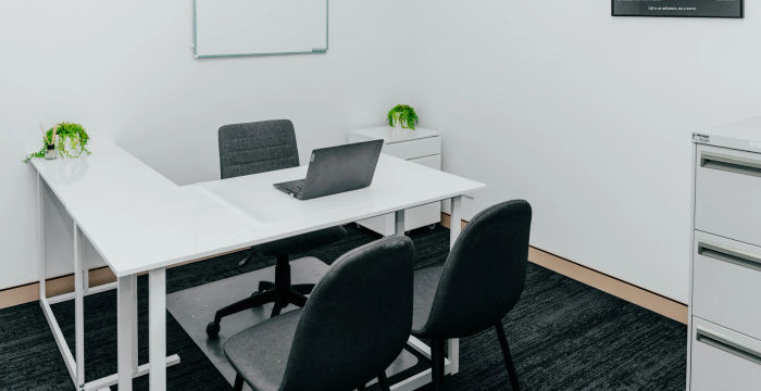 2 Portside Crescent, Maryville - Image 2