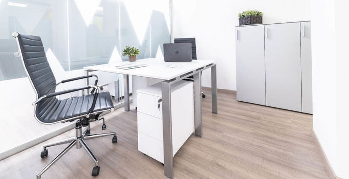 Via Jacopo Dal Verme 7, Milano - Image 4