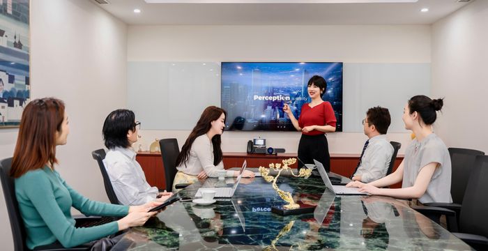 33 Hua Yuan Shi Qiao Road, Shanghai - Image 3