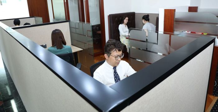 33 Hua Yuan Shi Qiao Road, Shanghai - Image 5