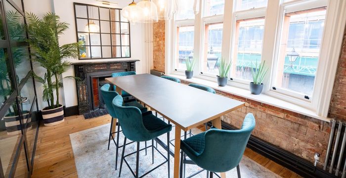 150 Friar Street, Berkshire - Image 2