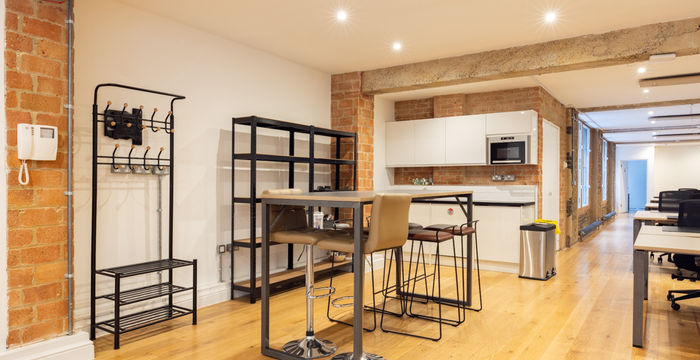 4 Ravey Street, Greater London - Image 5