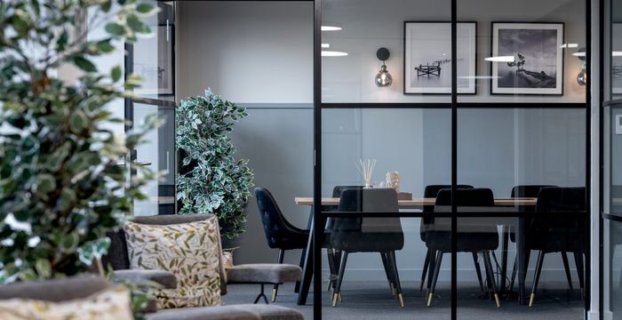 69 Park Lane, Croydon - Image 2