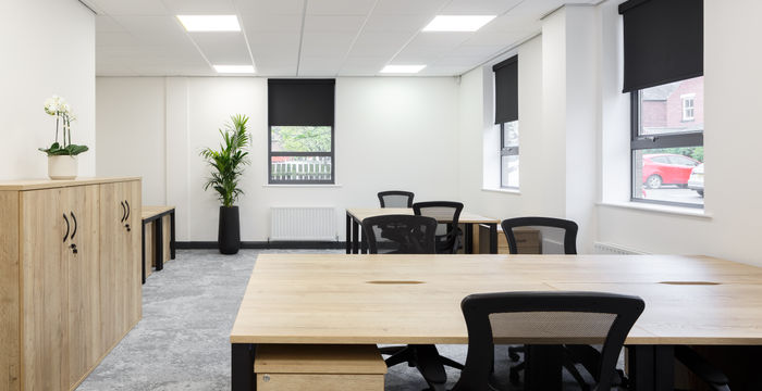 Commer House - Image 2