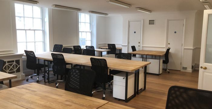 27 Hill Street, Greater London - Image 3