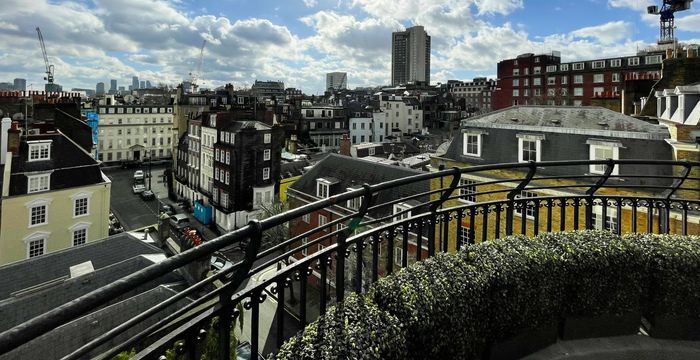 27 Hill Street, Greater London - Image 4