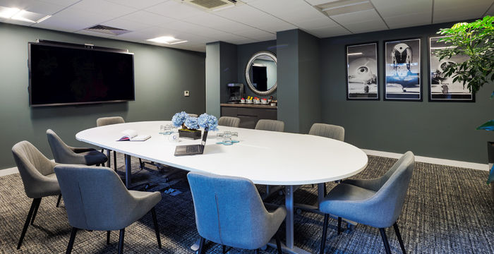 282 Farnborough Road, Farnborough - Image 2