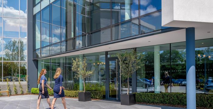 100 Berkshire Place, Winnersh - Image 4