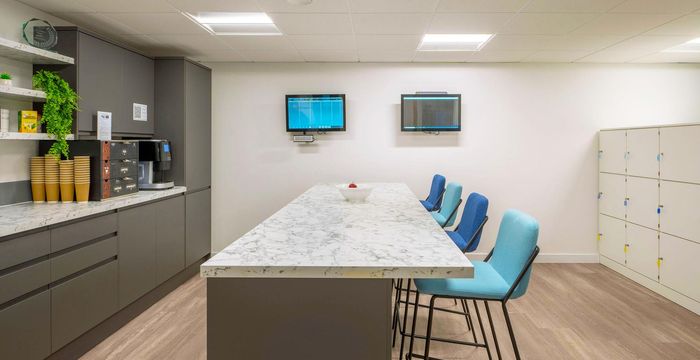 100 Berkshire Place, Winnersh - Image 5