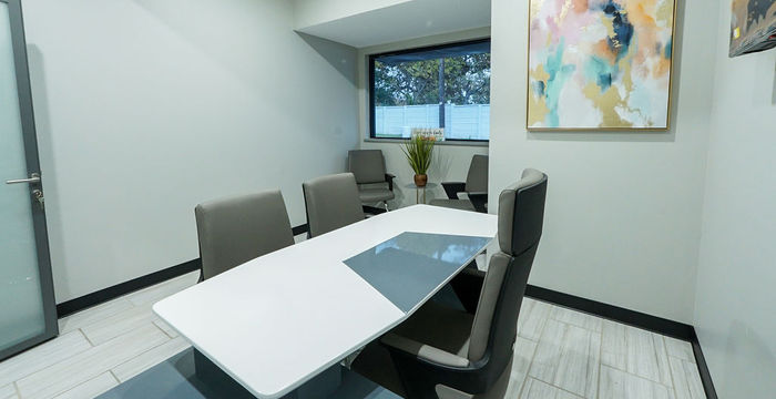 404 Airport Freeway, Bedford - Image 2