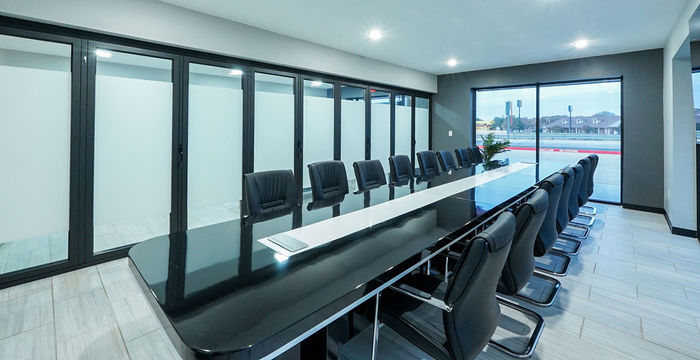 404 Airport Freeway, Bedford - Image 3