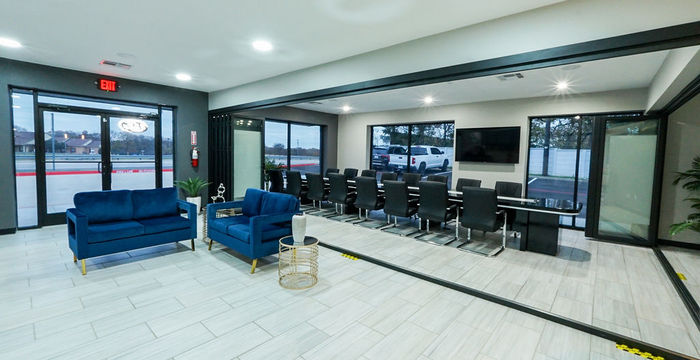 404 Airport Freeway, Bedford - Image 3