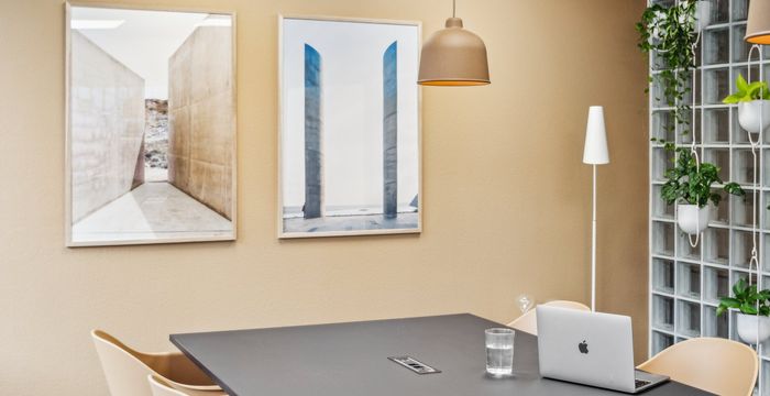 29 Löwenstrasse, Zürich - Image 2