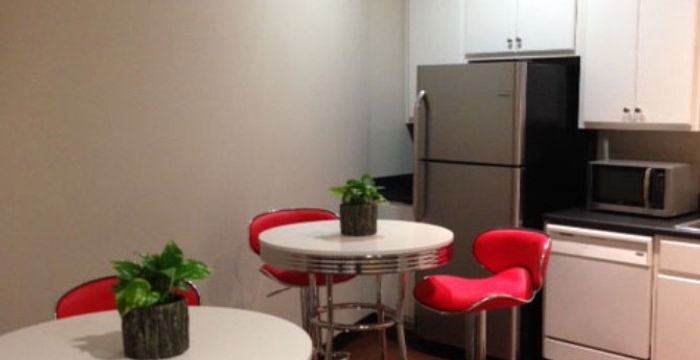 367 Prince Ave, Athens - Image 2