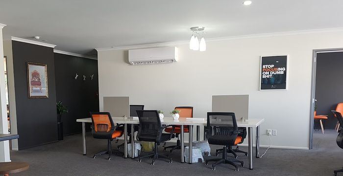 92 Gracefield Road, Gracefield - Image 4