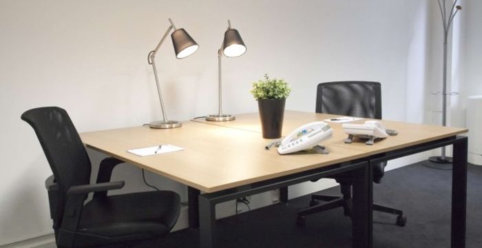 20/22 Rue Des Petits Hôtels, Paris - Image 4