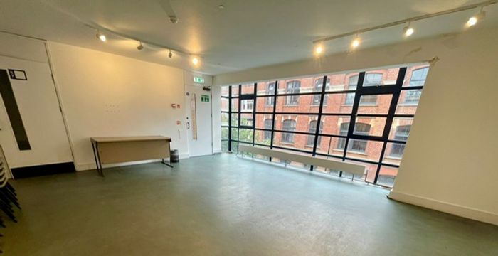 60 Old Nichol Street, Greater London - Image 3