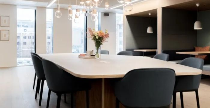 26-21 Carrera 10, Bogota - Image 3