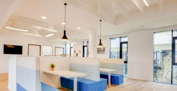 26-21 Carrera 10, Bogota - Image 3