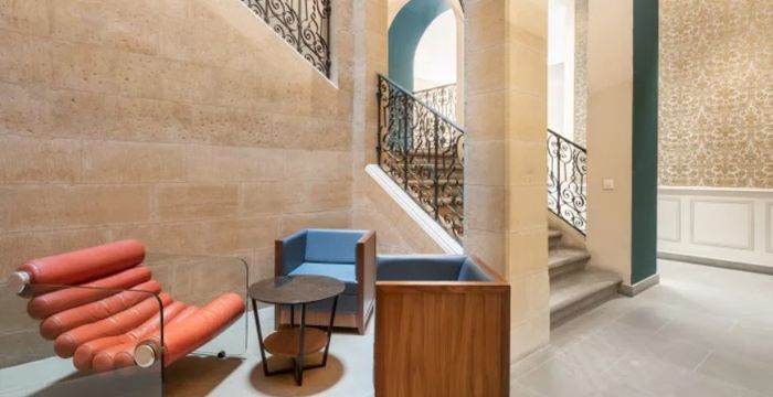 747 Rue Du Square-victoria, Montreal - Image 2